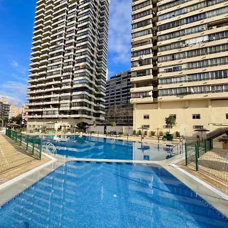 Acuarium Levante Beach